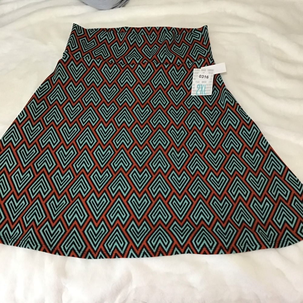 Lularoe Azure Skirt Red & Blue Sz: 2xl